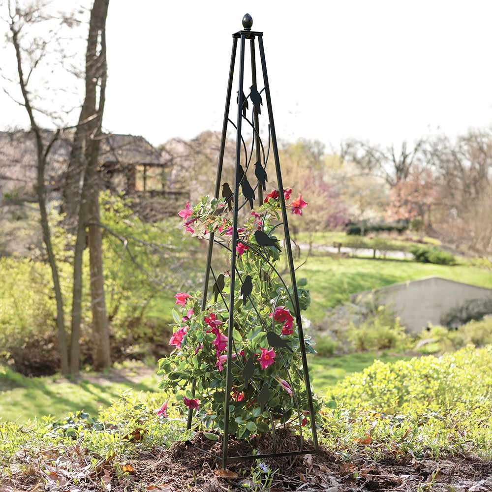 Perching birds obelisk - black