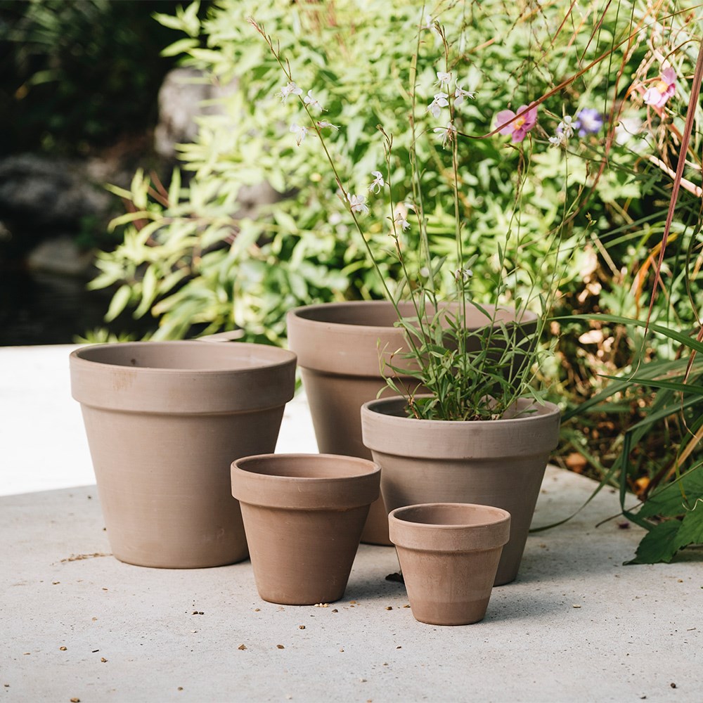 Classic grey Italian terracotta pot
