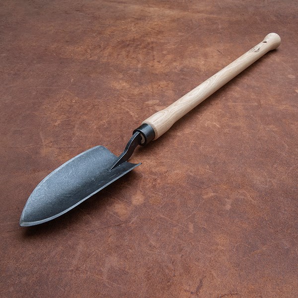 DeWit trowel - ash drop grip handle