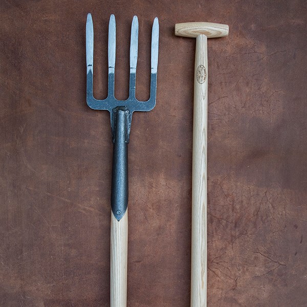 DeWit 4 prong garden fork