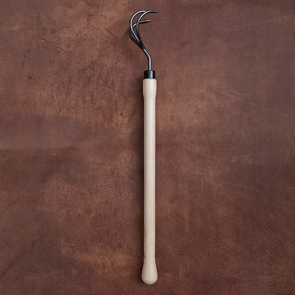 DeWit 3 tine cultivator ash drop grip handle