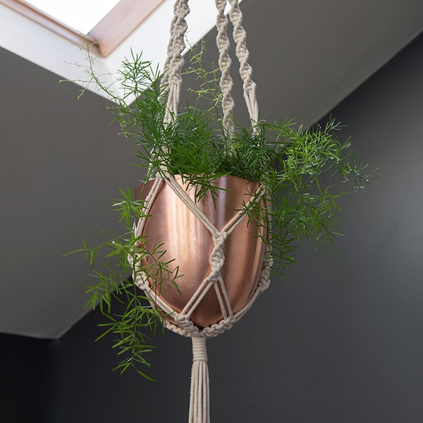 Macrame hanger with brushed copper pot