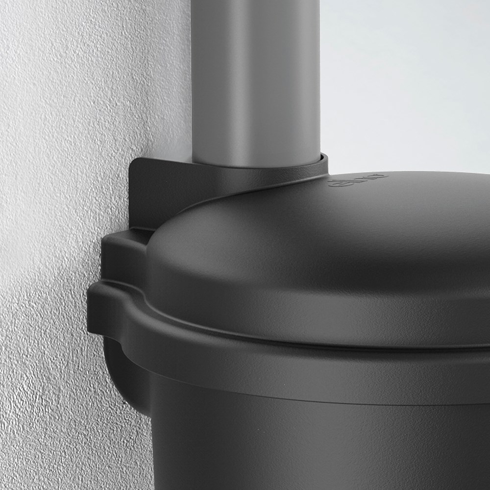 Wall-mounted water butt - black 