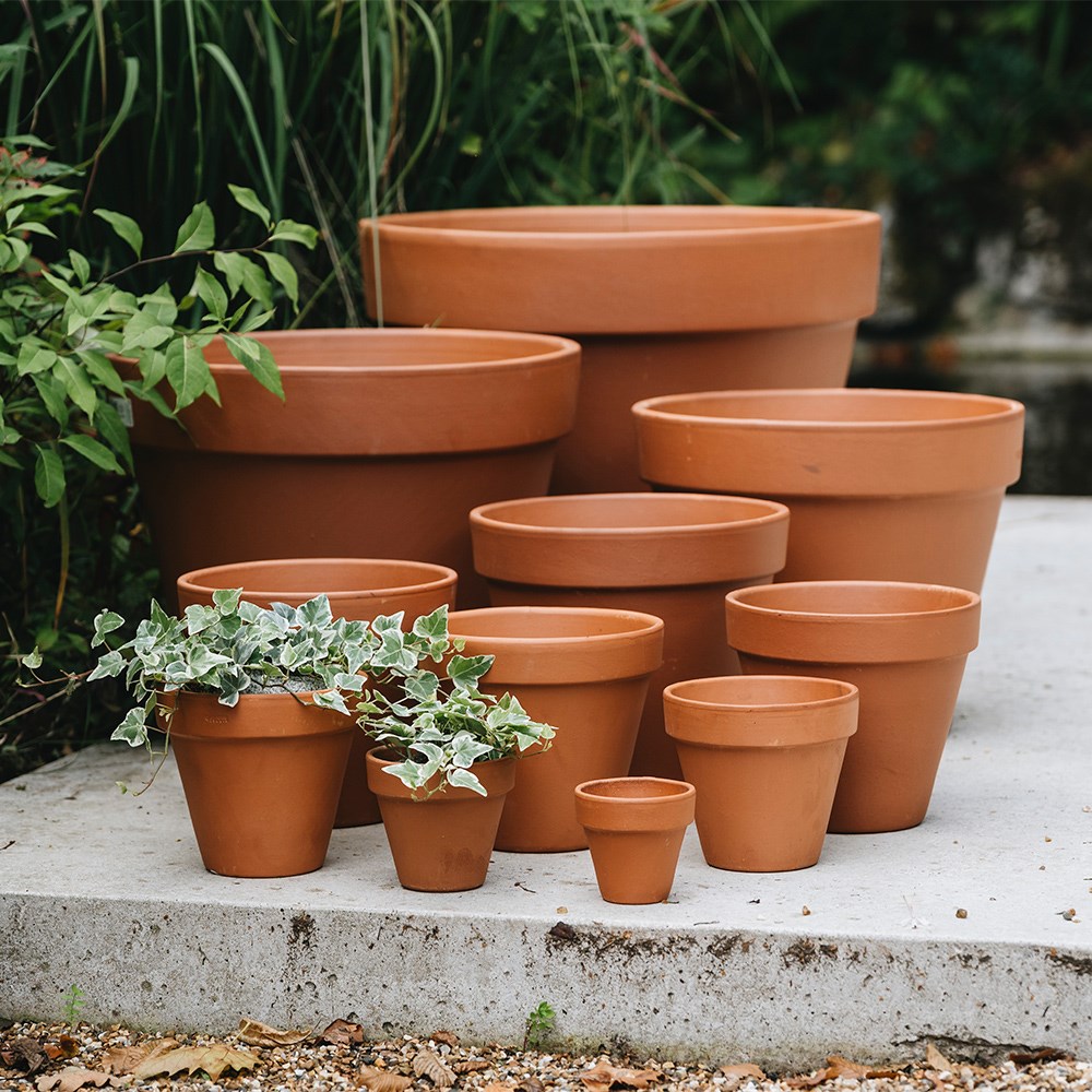 Classic Italian terracotta pot