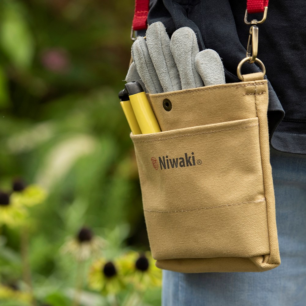 Niwaki over shoulder pruning pouch