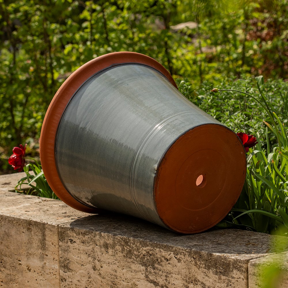 Grey kitchen planter