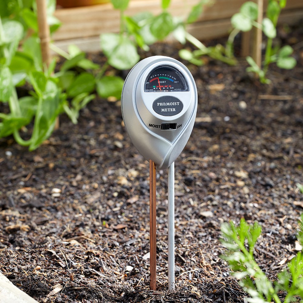 Moisture and PH meter