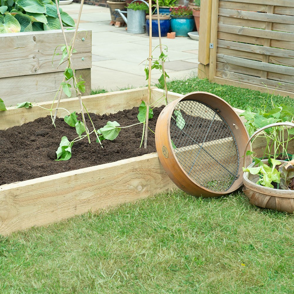 Caledonian large raised bed 