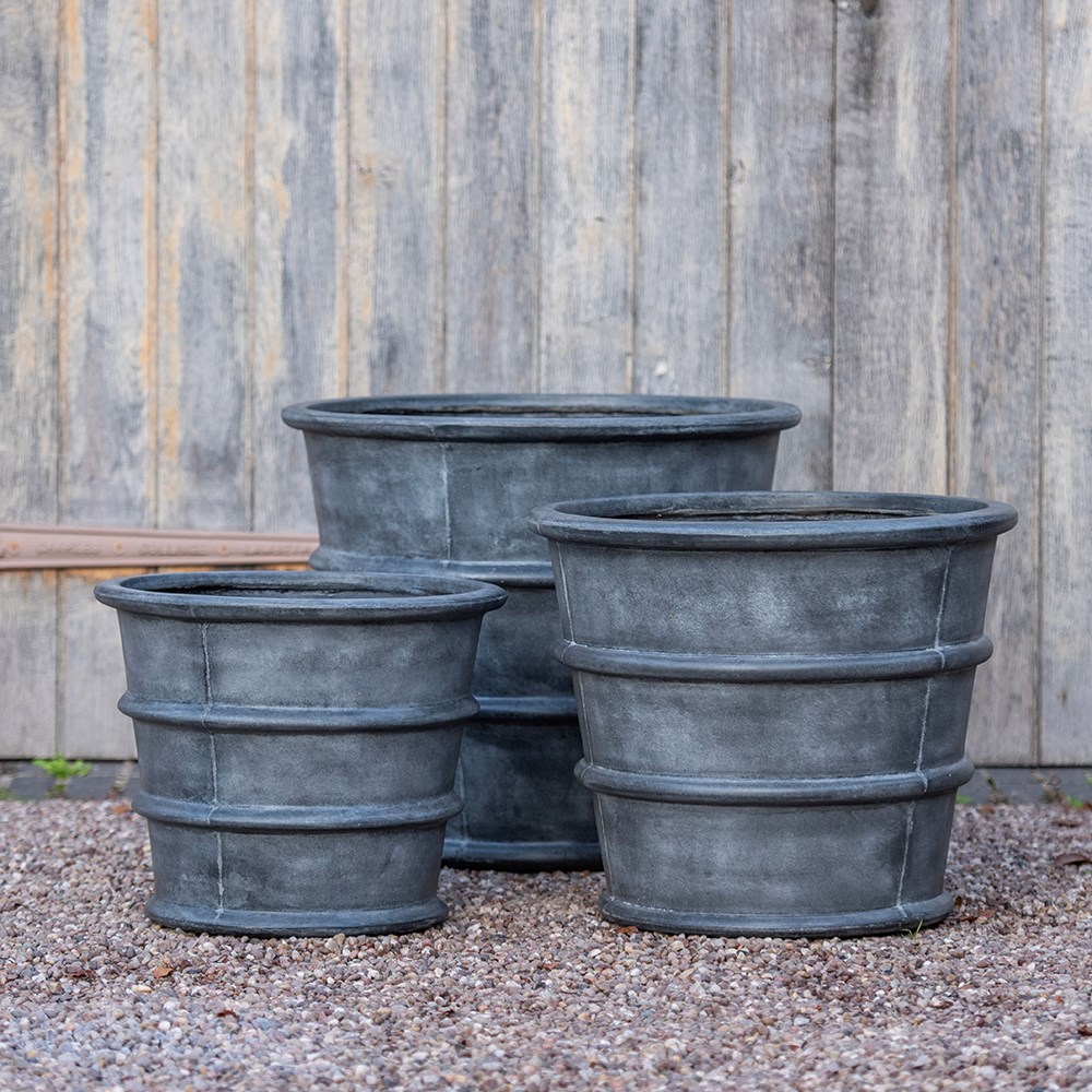 Greystoke ribbed planter - aged zinc