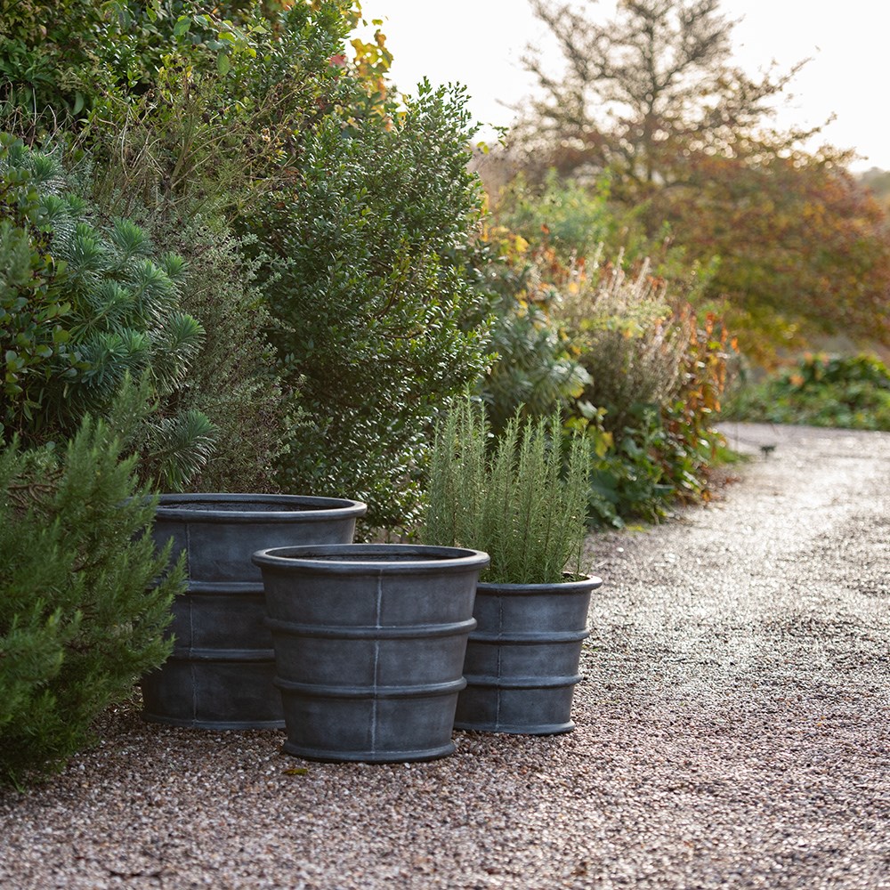 Greystoke ribbed planter - aged zinc