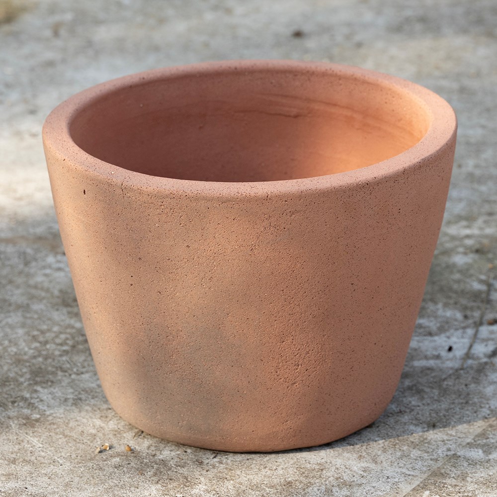 Tapered terracotta pot - sandblasted