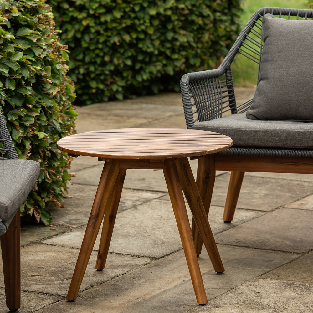 Rope cross back chair set
