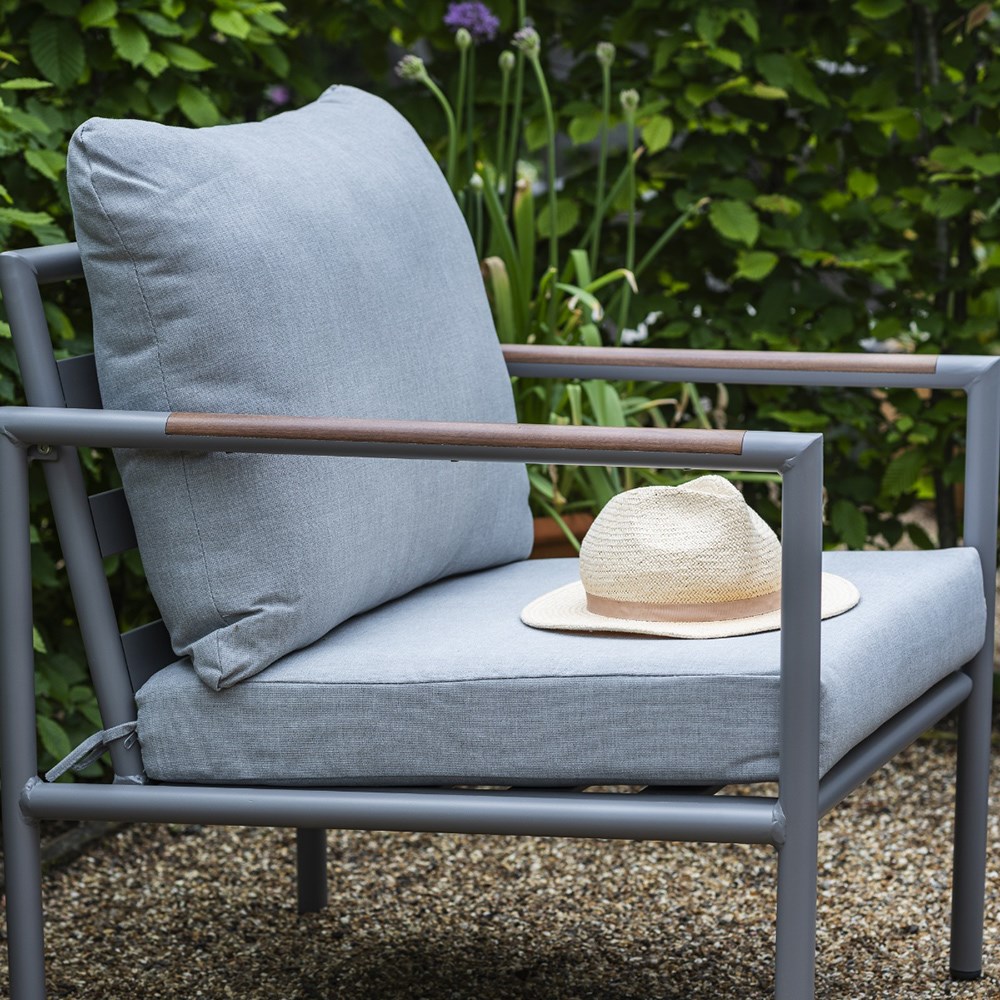 Grey aluminium lounge set