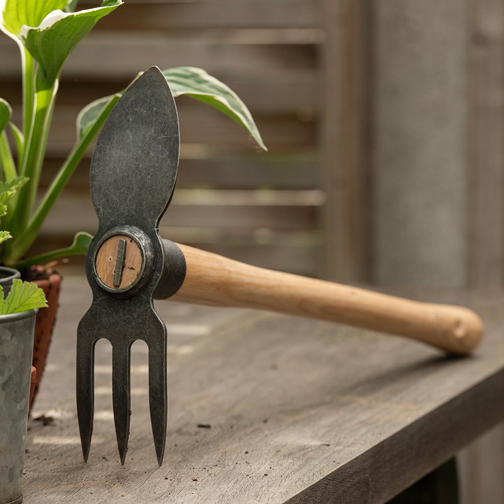 DeWit 3 prong digging mattock