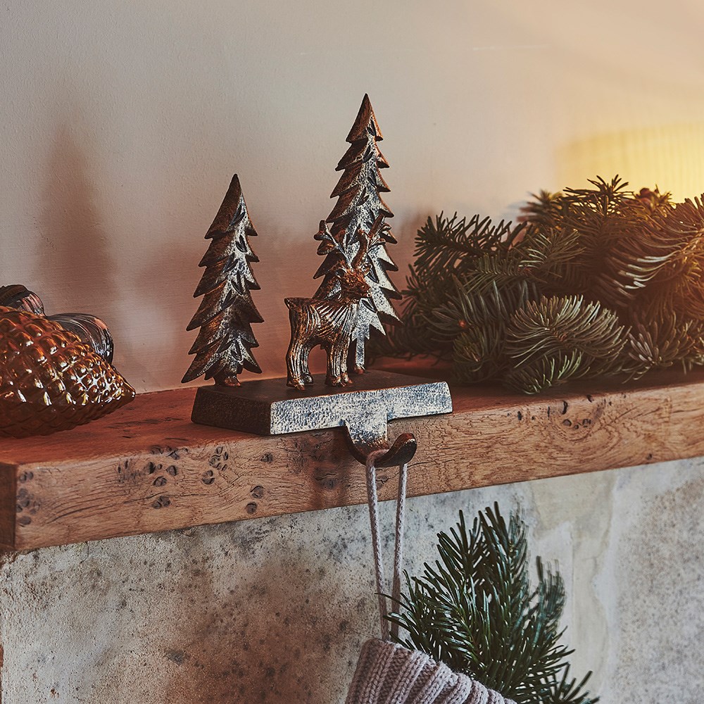 Deer stocking holder