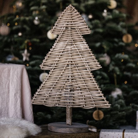 Rattan tabletop tree