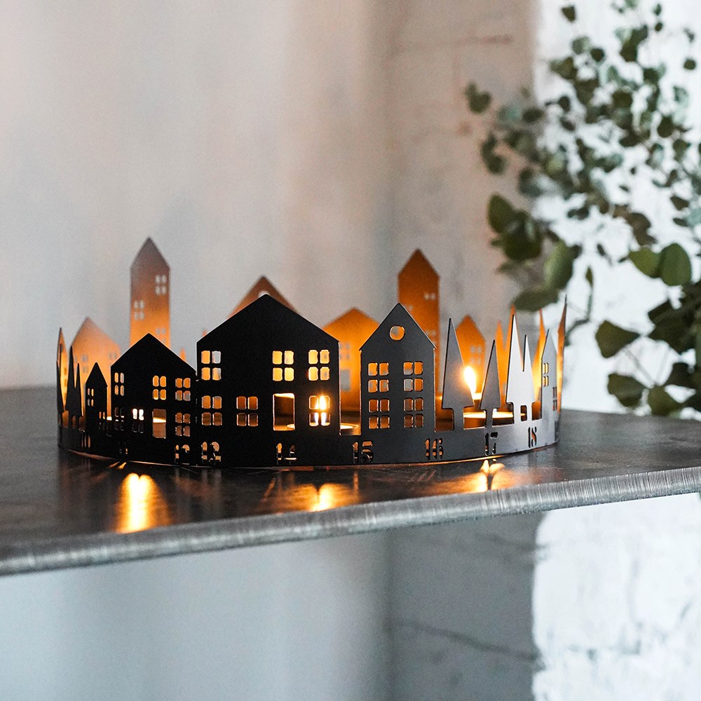 Advent tealight centrepiece