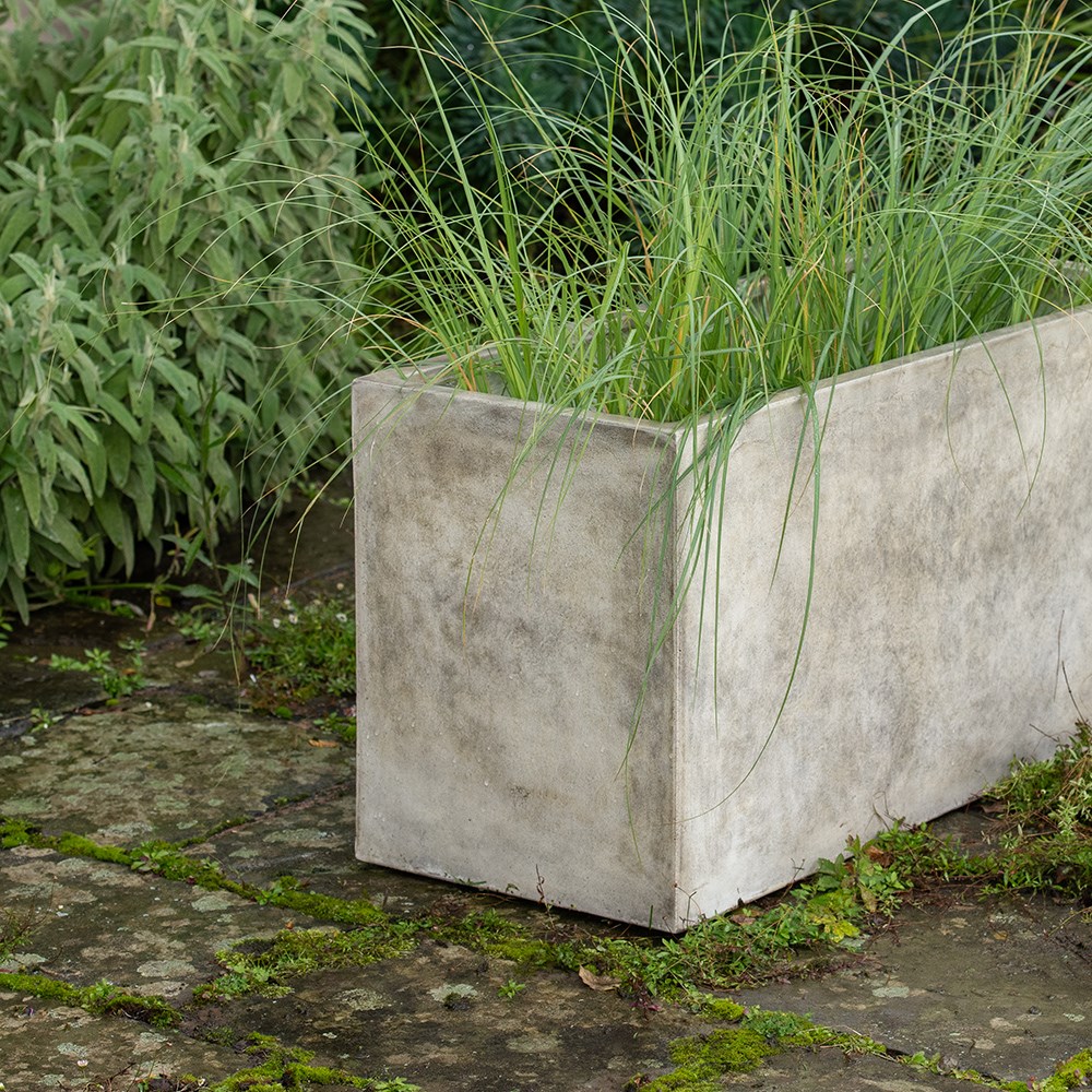 Rectangular terrace planter - weathered cream
