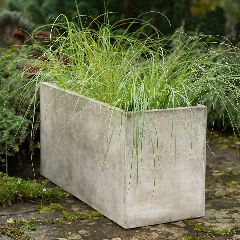 Rectangular terrace planter - weathered cream