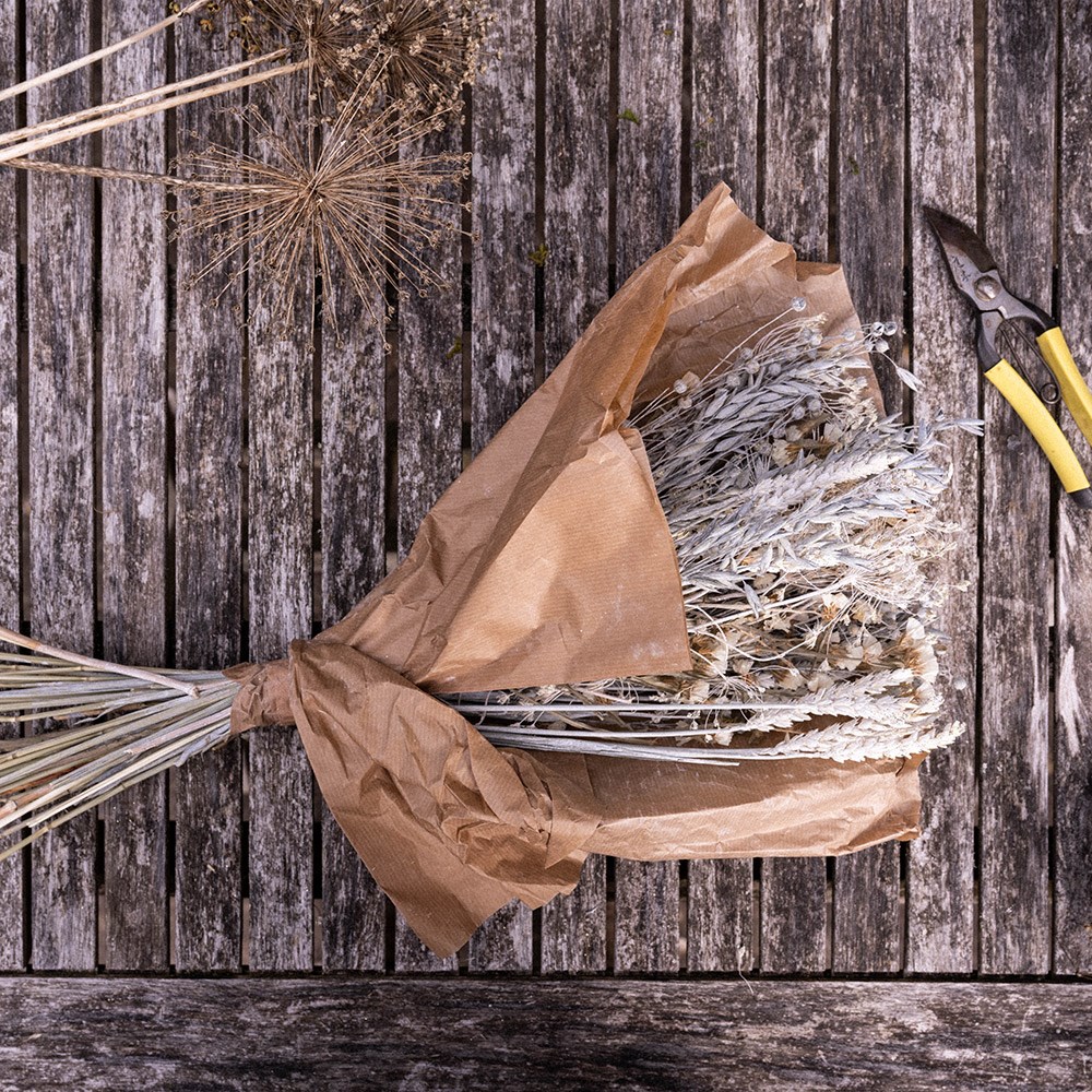 Dried floral bouquet