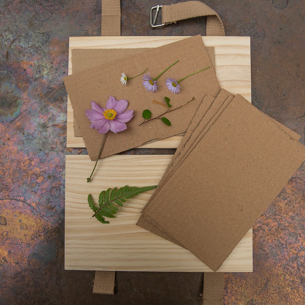 Wooden flower and herb press with straps