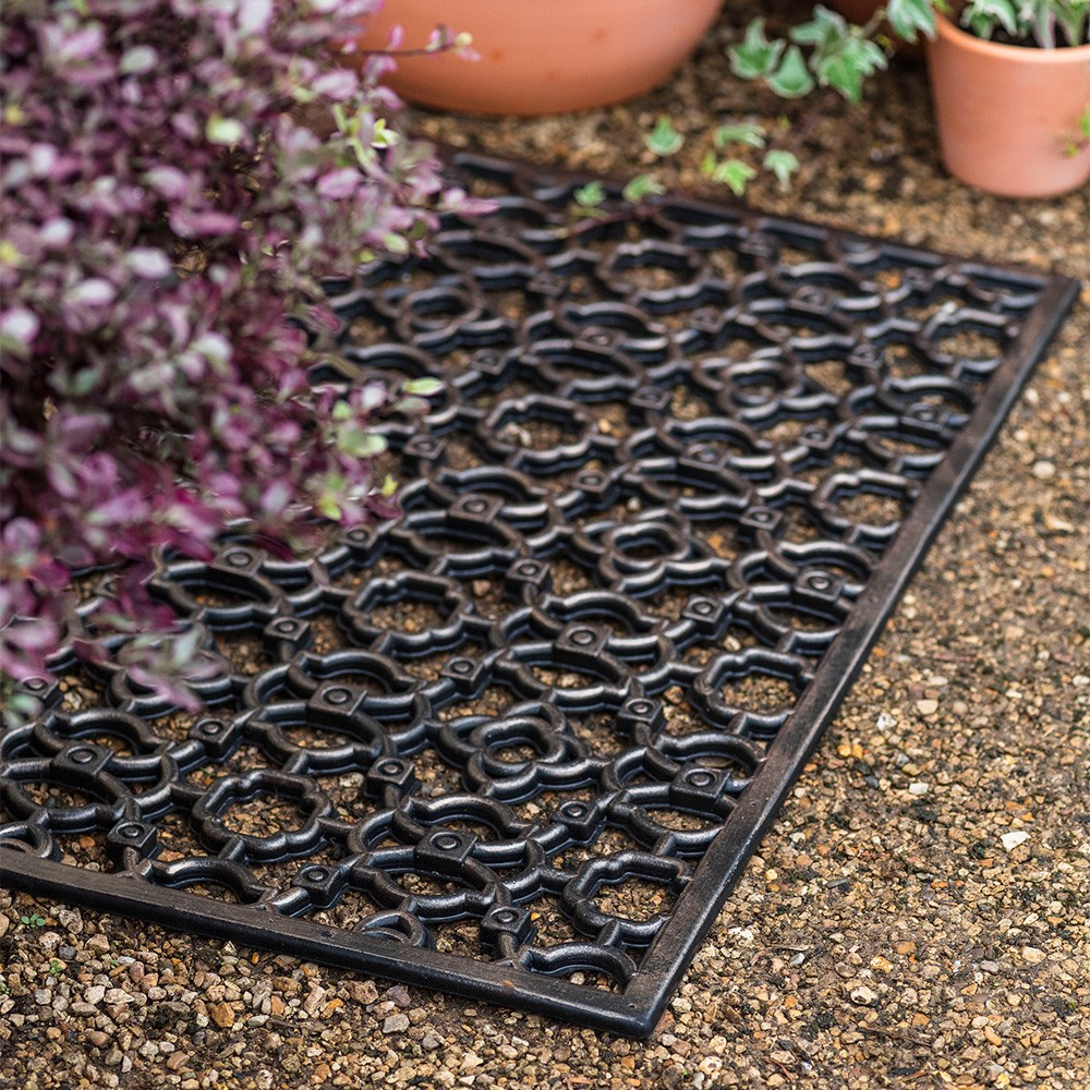 Rubber scraper doormat
