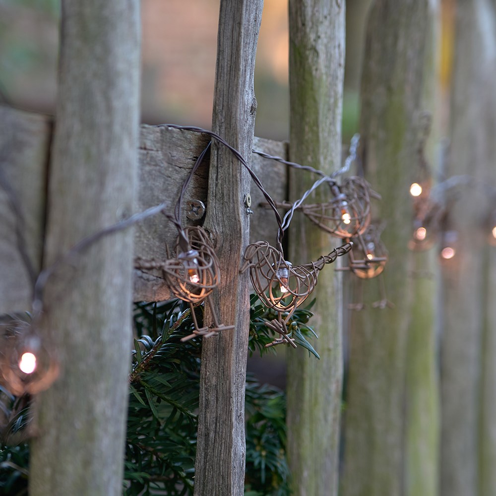 Solar robins string lights warm white