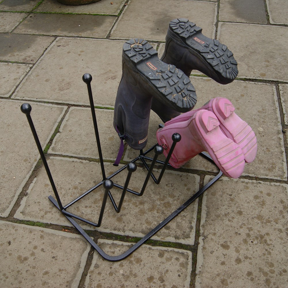 Family five pair boot rack