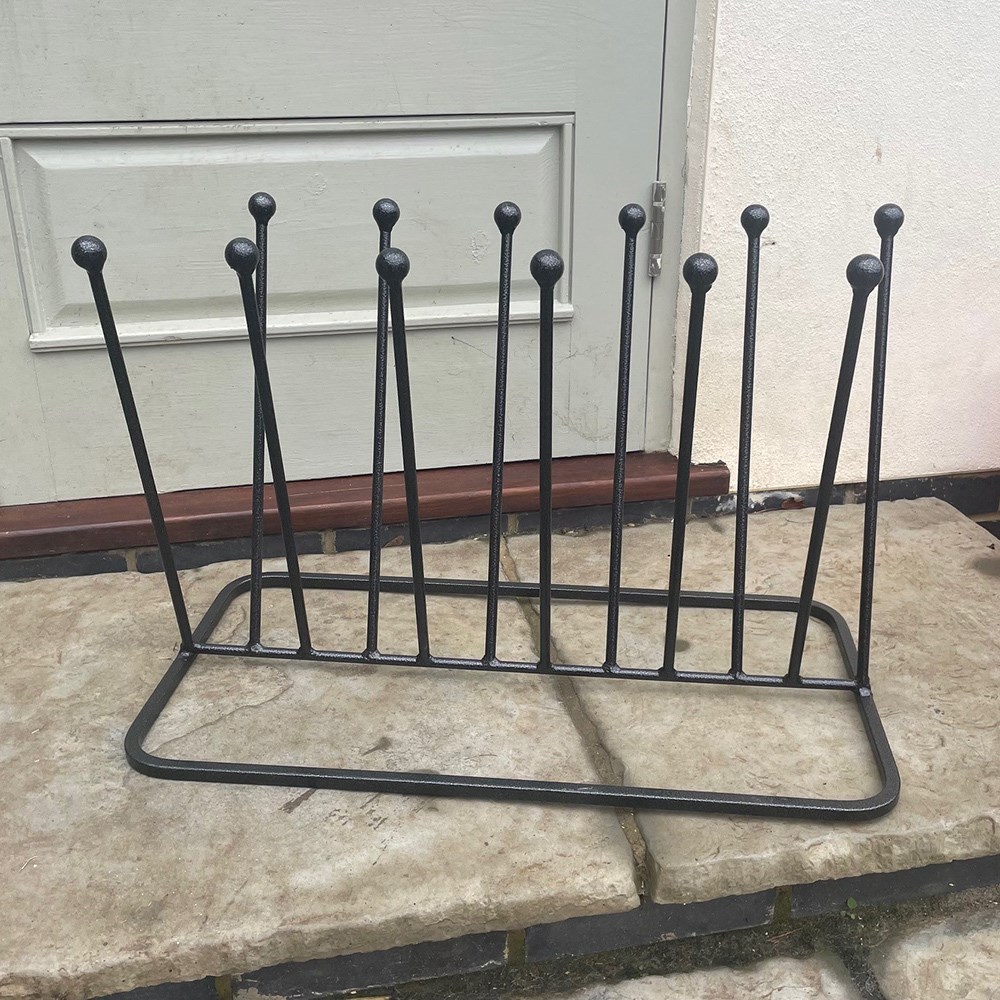 Six pair diagonal boot rack