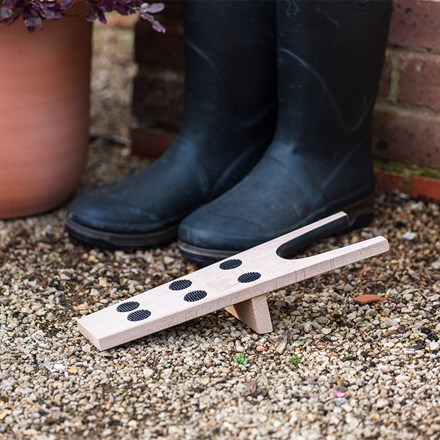 Wooden boot jack