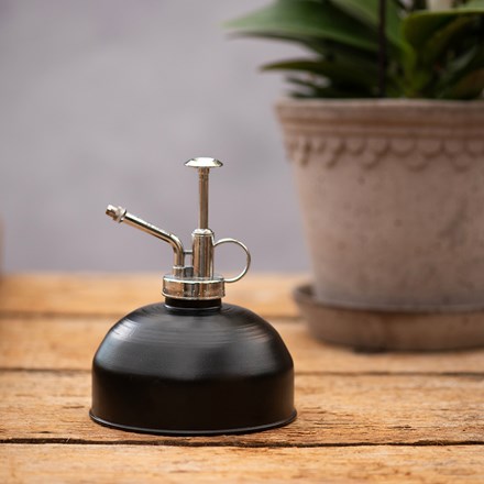 Indoor metal plant mister - black