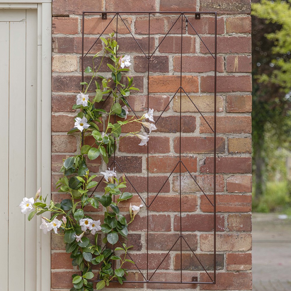 Metal herringbone trellis - bronze 