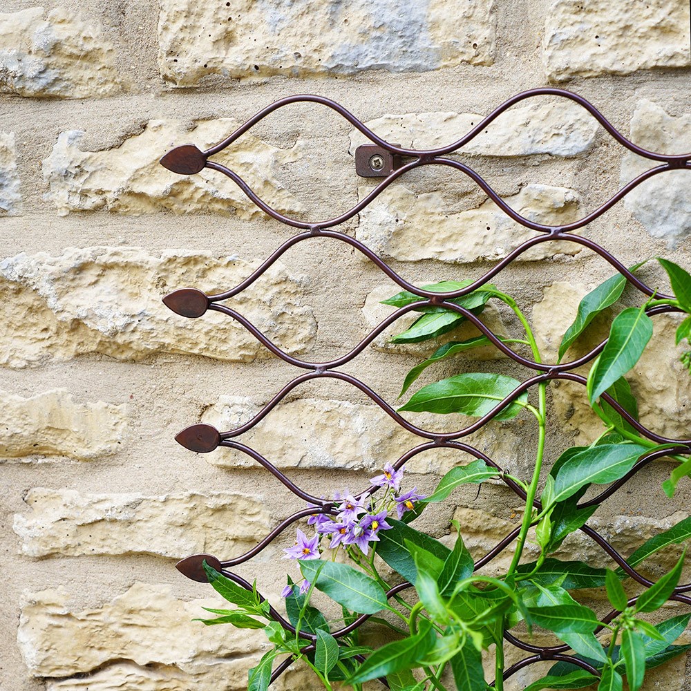 Large metal honeycomb trellis - bronze