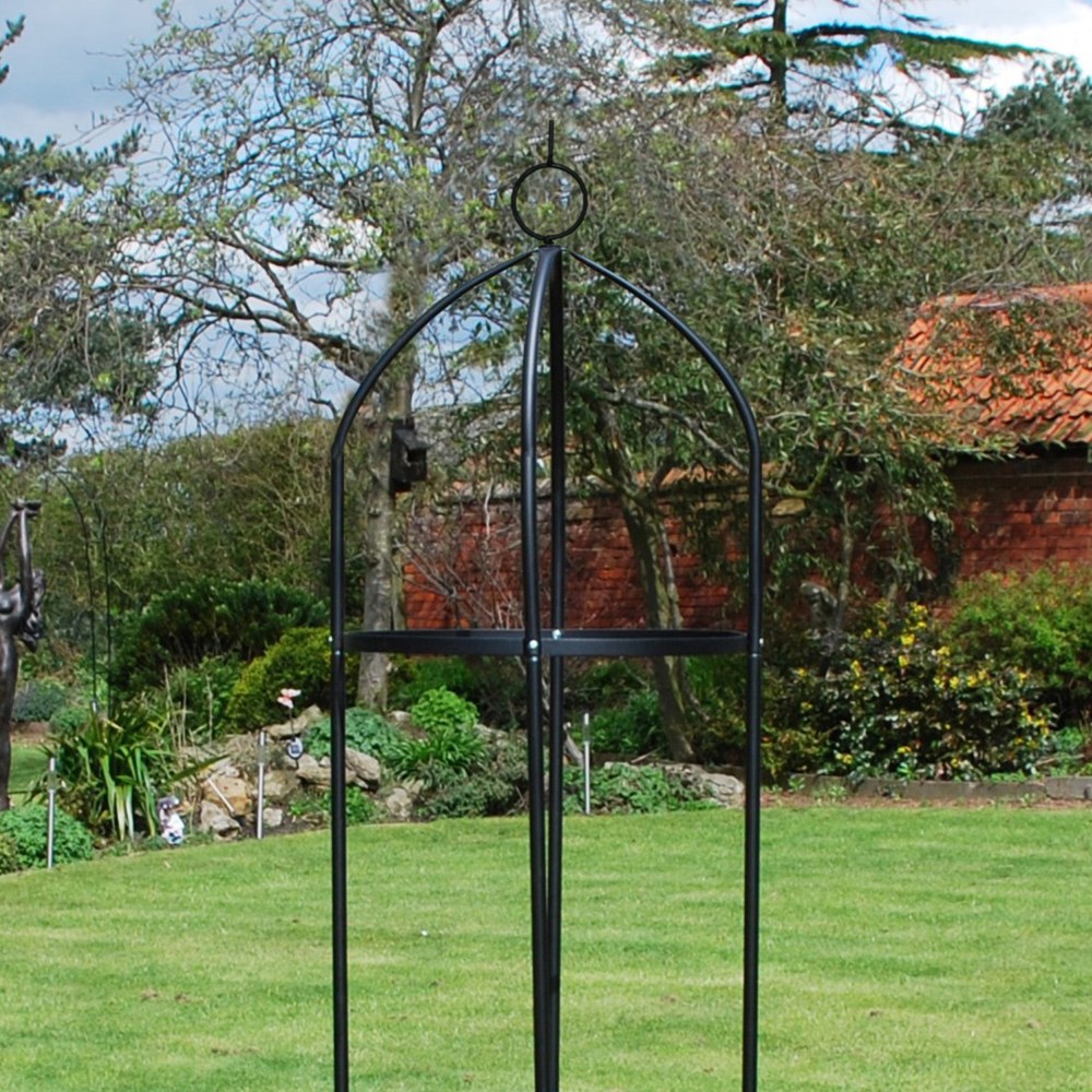 Garden obelisk - black