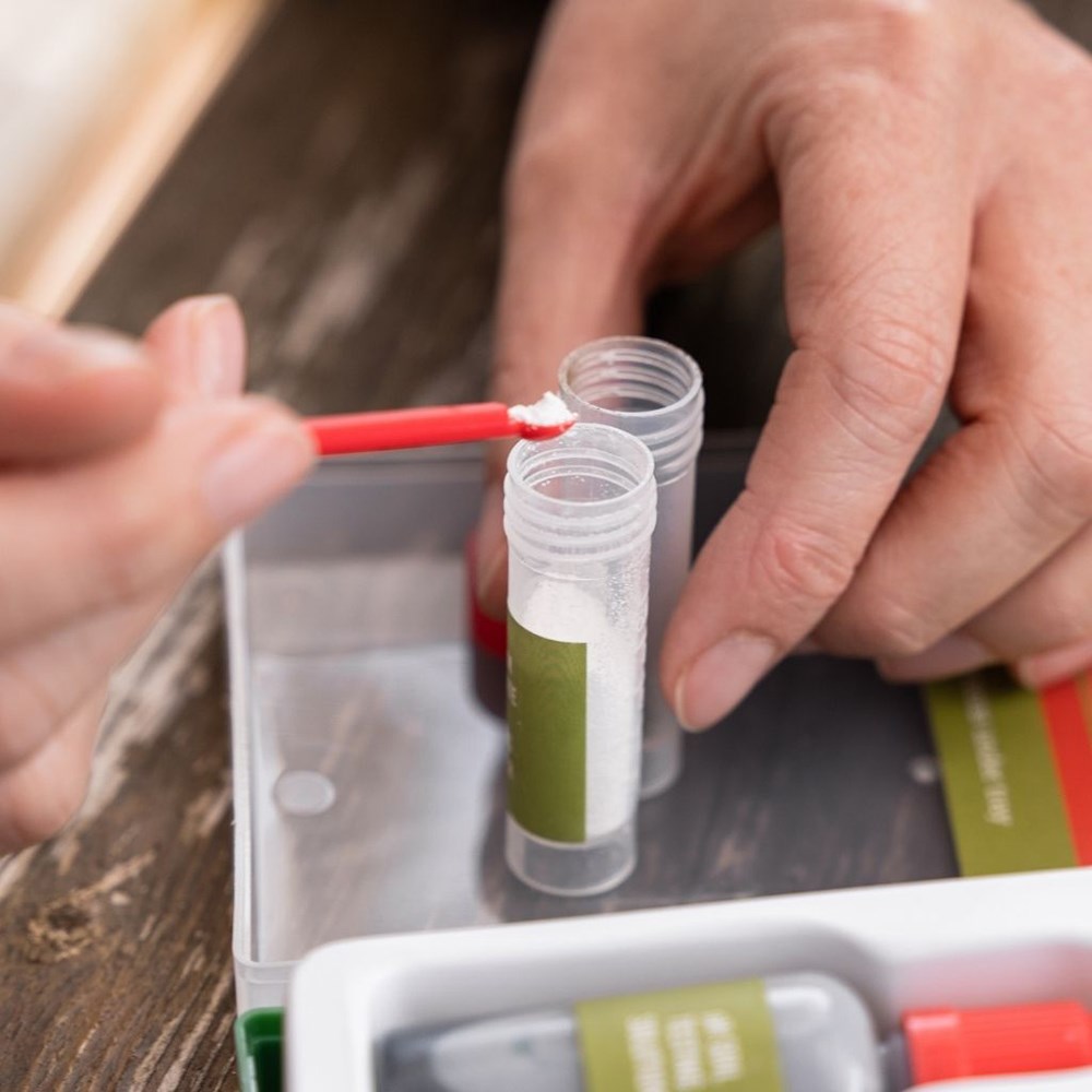 PH soil test kit
