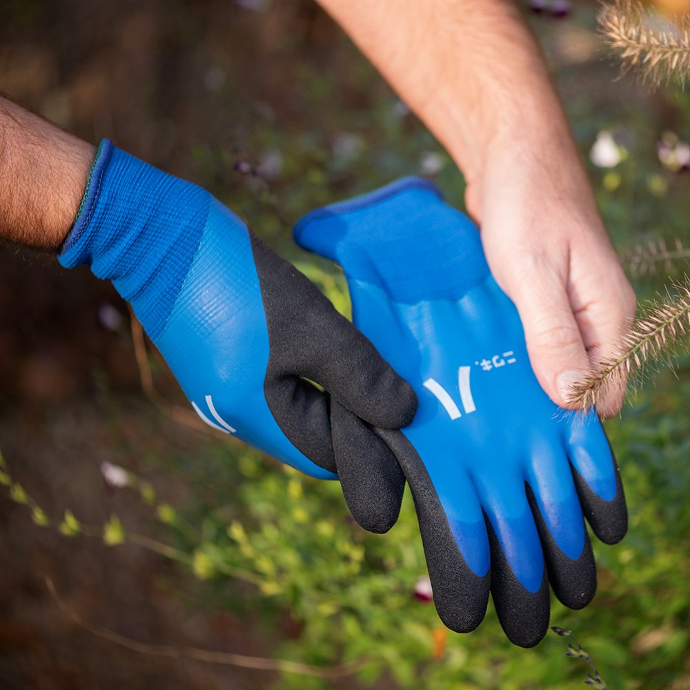 Niwaki fleece lined rubber coated gardening gloves