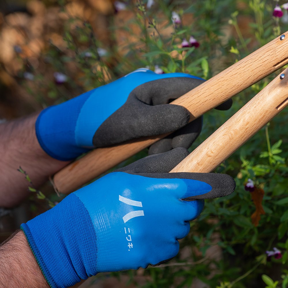 Niwaki fleece lined rubber coated gardening gloves