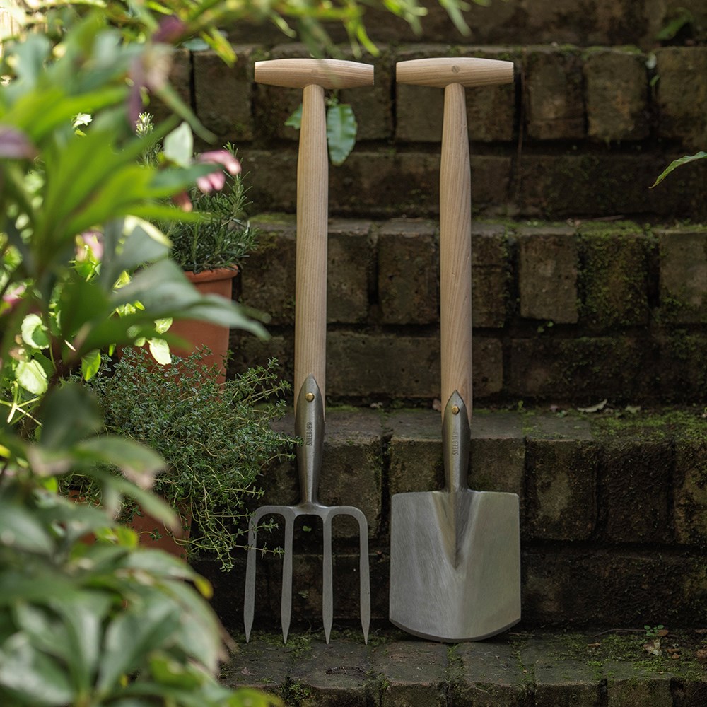 Sneeboer hand spade