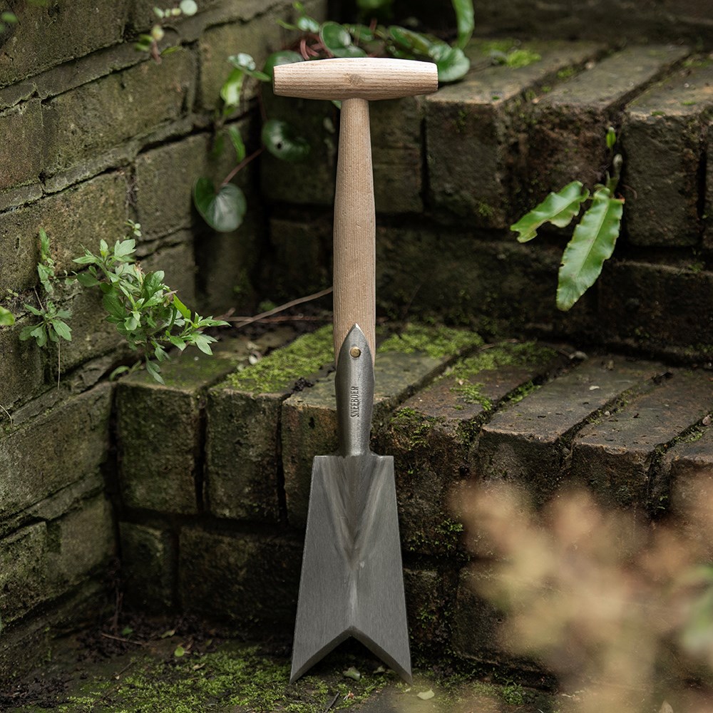 Sneeboer V transplanting hand spade  