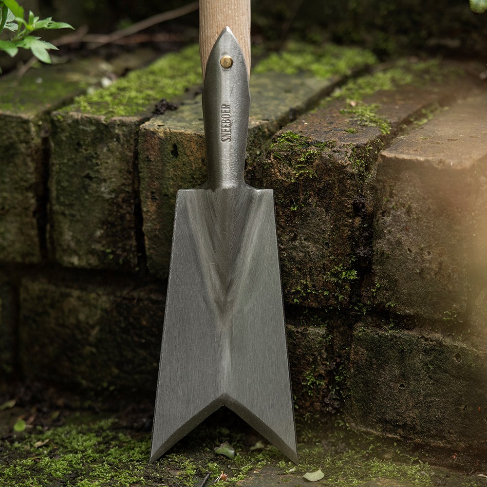 Sneeboer V transplanting hand spade  