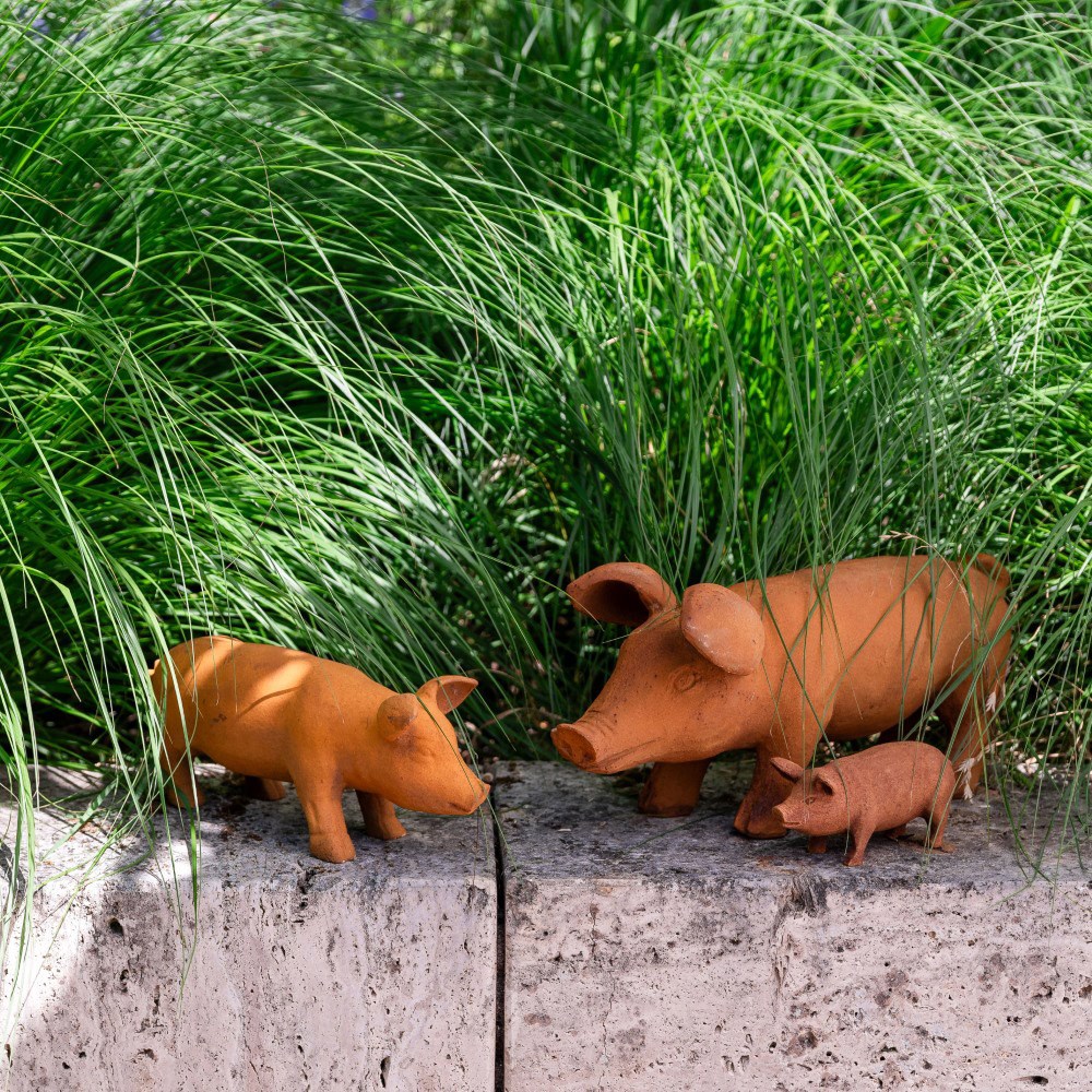 Rusty pig ornament