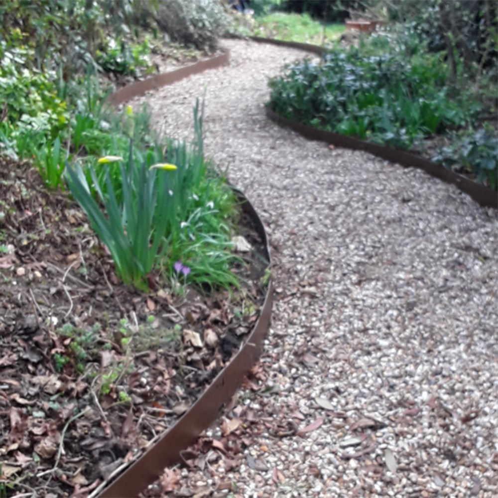 Powder coated steel flexible garden edging - brown