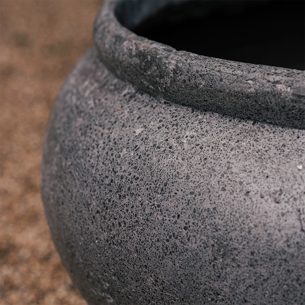 Large vase planter - grey