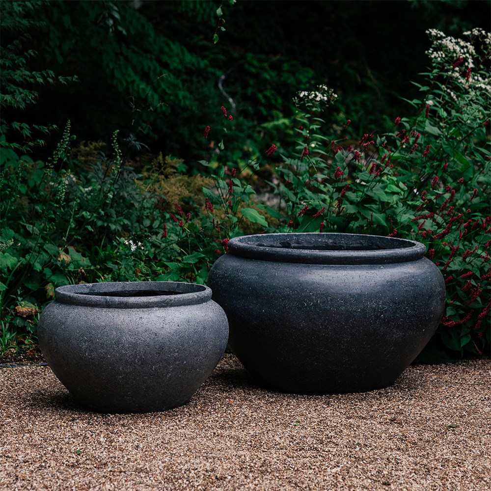 Large vase planter - grey