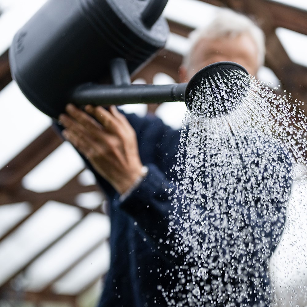 Recycled plastic watering can - anthracite