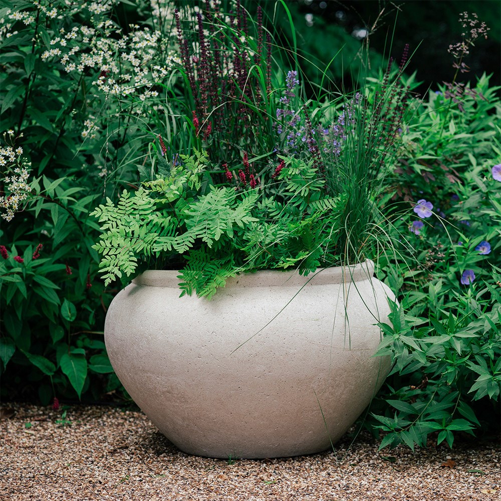 Large vase planter - cream
