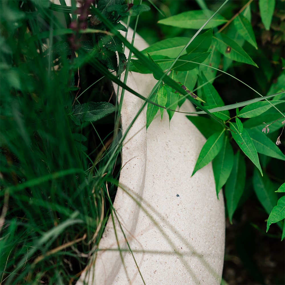 Large vase planter - cream