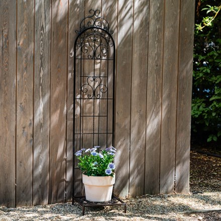 Rustica Italia pot stand with trellis - antique bronze
