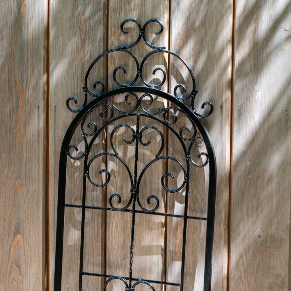 Rustica Italia pot stand with trellis - antique bronze