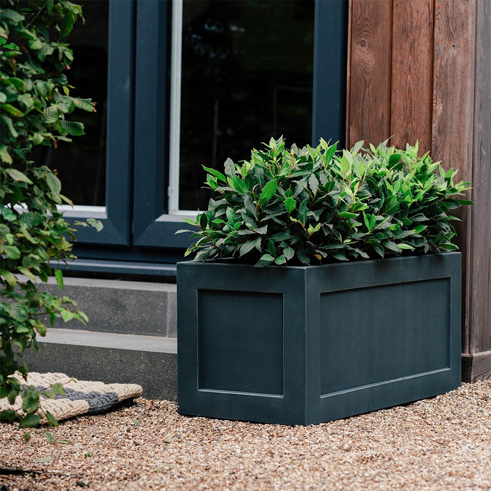 Rectangular trough planter